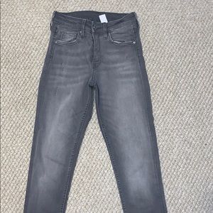 Grey jeans!!